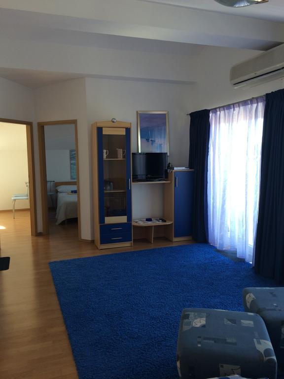 Apartments Kraljev Stanko Biograd Na Moru Room photo